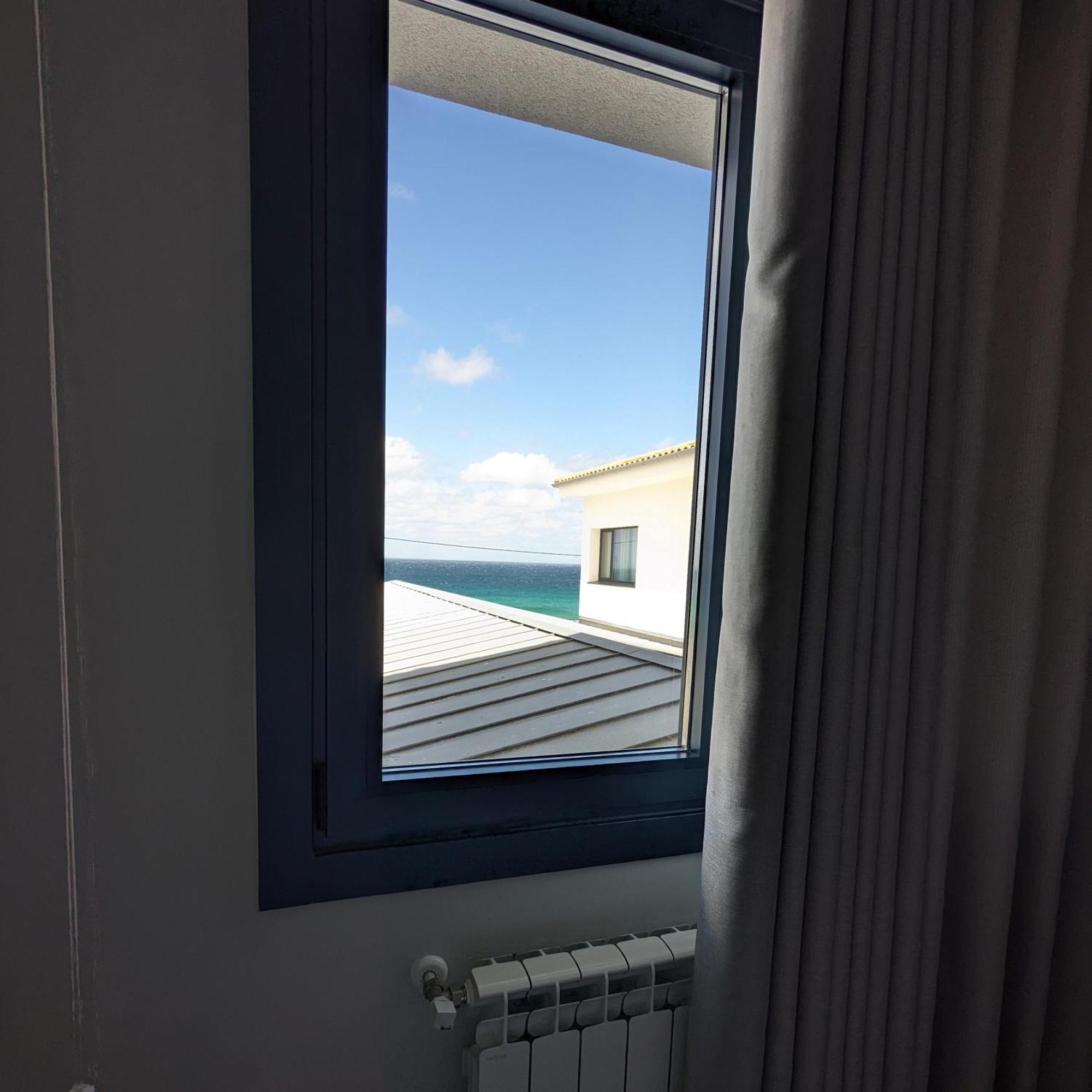 Hostal Nautico De Razo Carballo Exteriör bild
